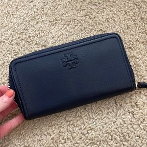 Tory Burch navy wallet